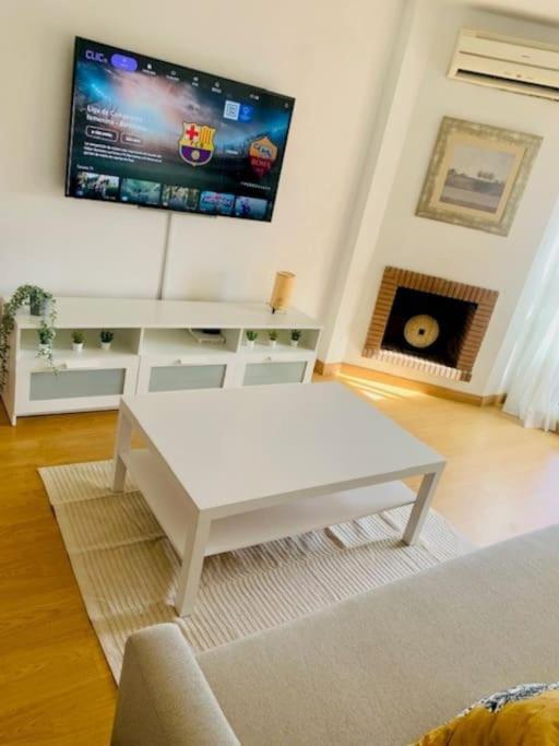 Apartment Close To Marbella Bagian luar foto