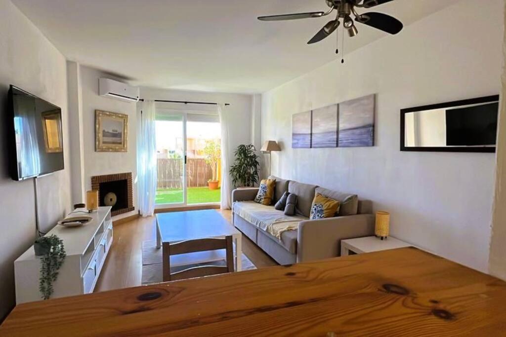 Apartment Close To Marbella Bagian luar foto